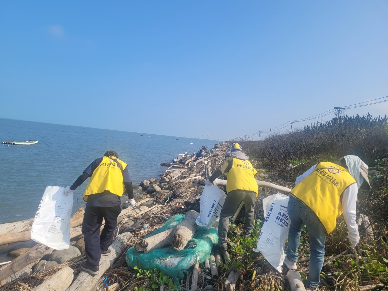 1131015國聲廣播愛海洋淨灘行動