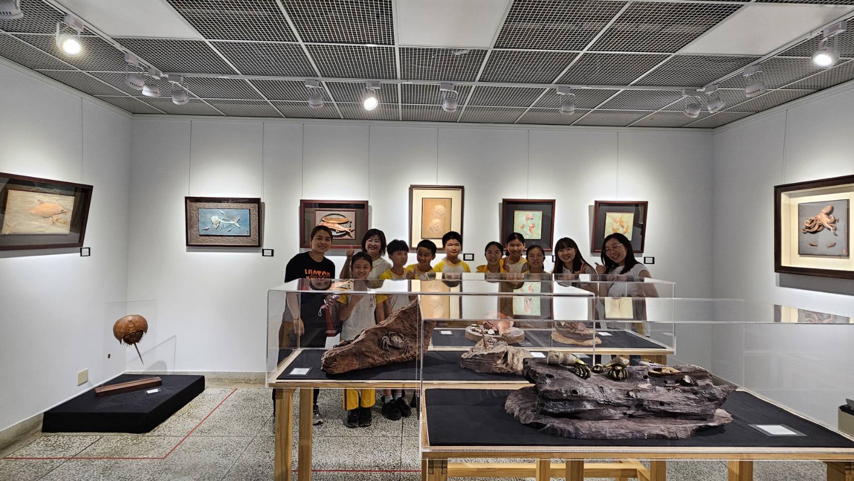 黃媽慶木雕六十 - 生物造型創作+乙巳年生活影像紀錄