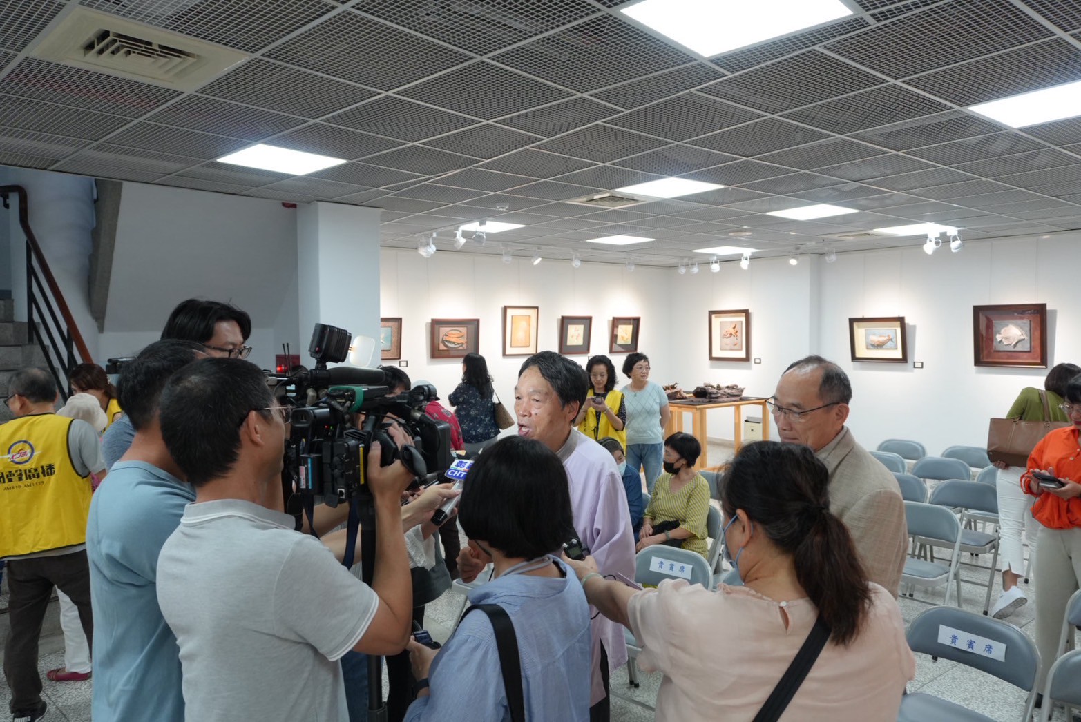 黃媽慶木雕六十 - 生物造型創作+乙巳年生活影像紀錄