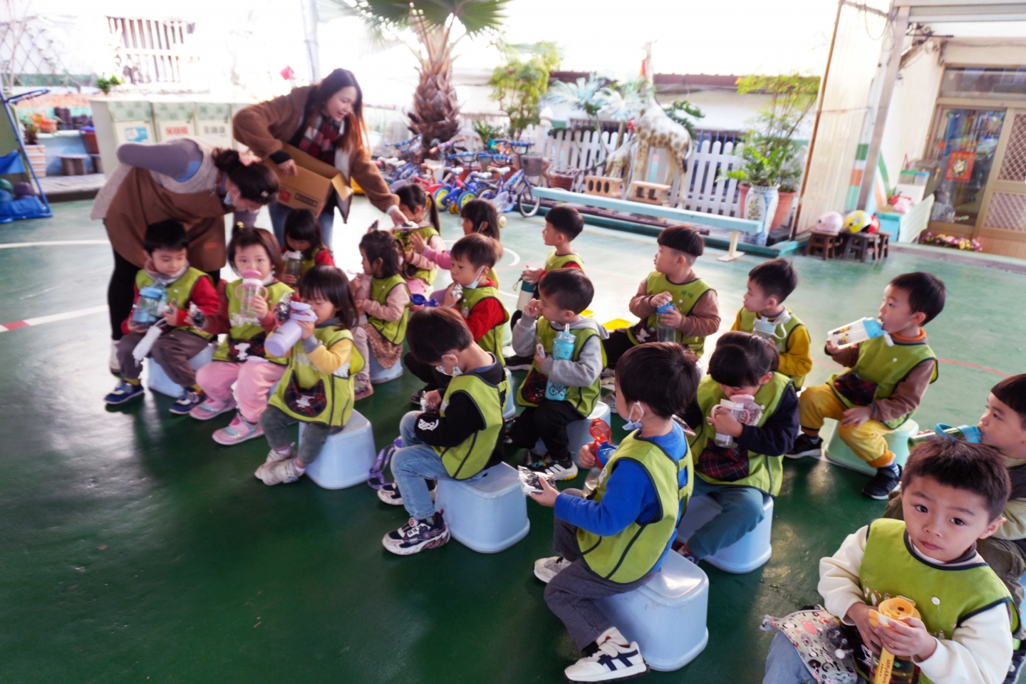 國聲廣播王國的魔法大門在「和平幼兒園」開啟囉！