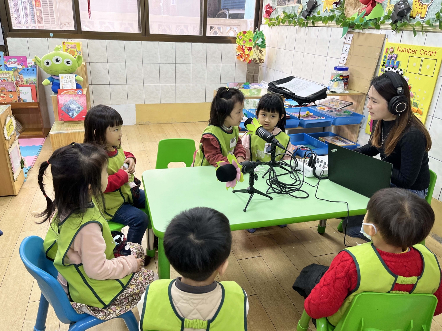 國聲廣播王國的魔法大門在「和平幼兒園」開啟囉！