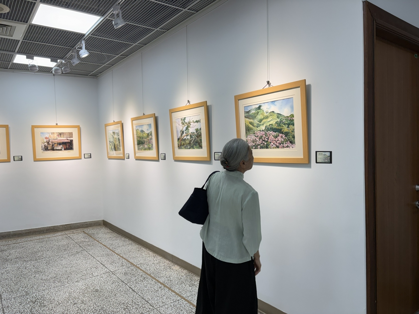 國聲電台 三五藝廊07回展《悠行漫步》曾培育風景水彩個展